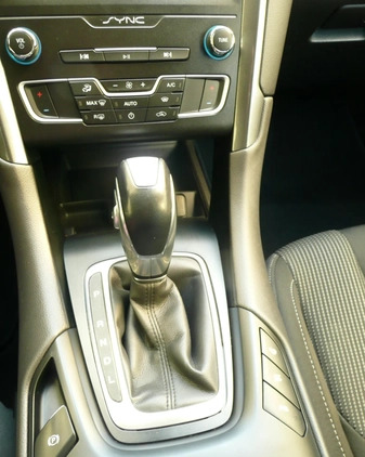 Ford Mondeo cena 77900 przebieg: 78600, rok produkcji 2019 z Koszalin małe 631